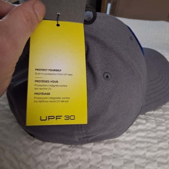 Under Armour Fitted Hat - Picture 6 of 10